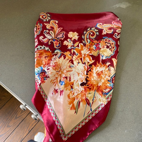 Princess polly scarf top - Picture 1 of 3